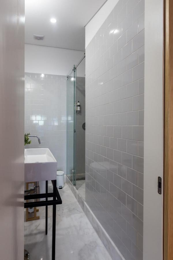 Beautiful Loft Downtown * Oporto